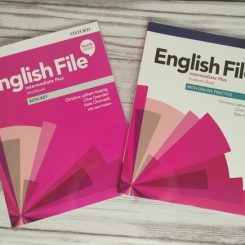 انگلیش فایل اینترمدیت پلاس | کتاب انگلیسی English File Intermediate Plus 4th 3 English File Intermediate Plus 4th